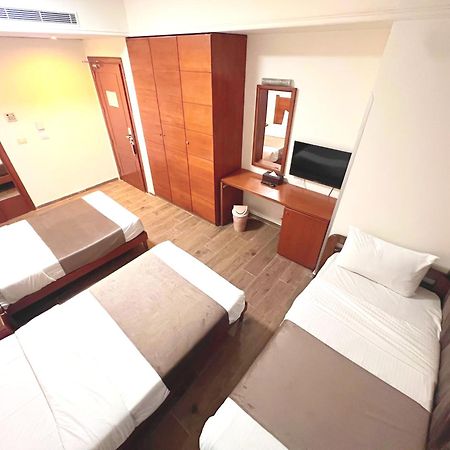 Caesar'S Park Hotel Beirut Eksteriør bilde